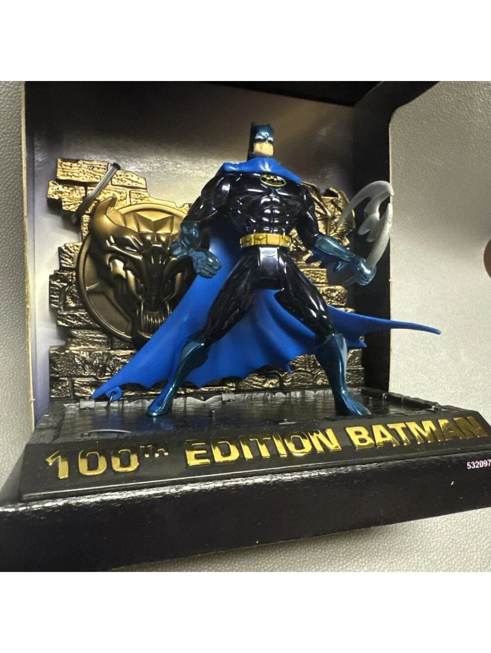1996 BATMAN Limited 100th Edition Batman Blue Action Figure Hasbro Kenner Statue